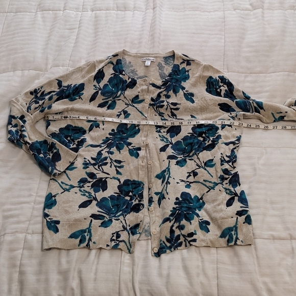 Croft & Barrow EUC Floral Lightweight Cardigan Sz 1X - Picture 2 of 9